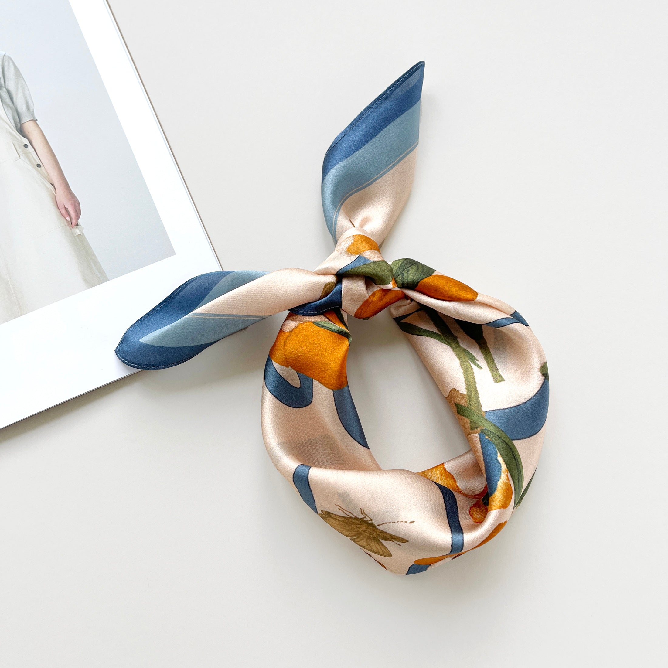 Small silk neck scarves discount