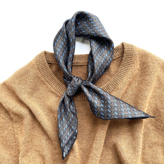 Timeless Geometric Line Silk Square Scarf - 53cm Hand-rolled Men's Neckerchief