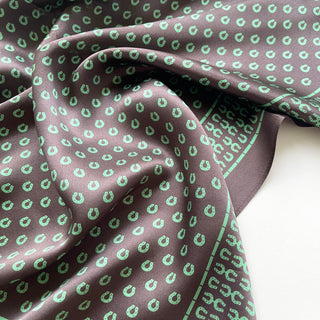 Classic Horseshoe Print Silk Scarf – 65cm Men’s Neckerchief
