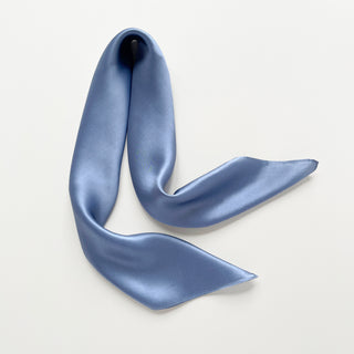 Klassisk enfärgad sidenscarf - 65 cm unisex bandanascarf